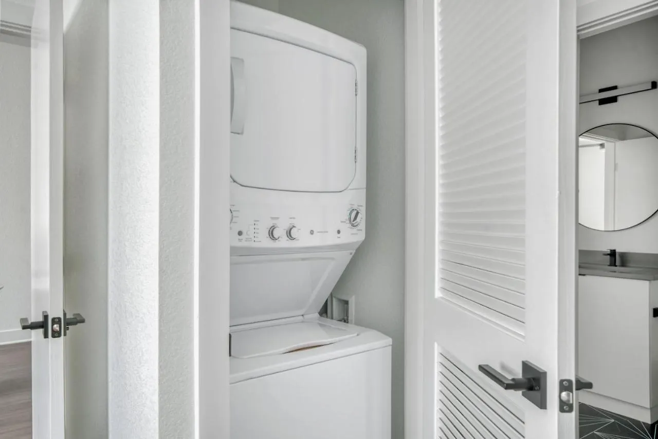 아파트 Sloans Lake 1Br W Gym Wd Roof Nr Park Den-211 덴버 미국