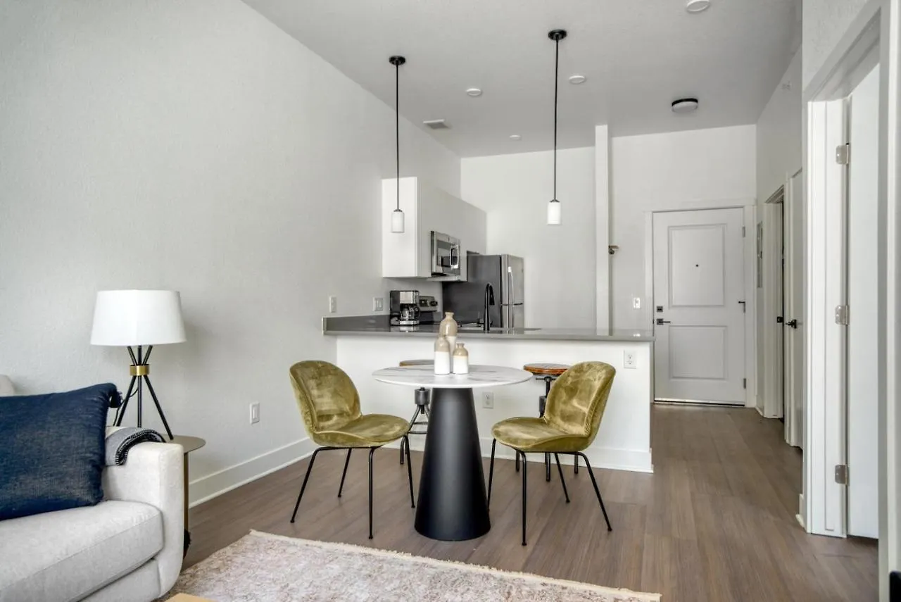 Sloans Lake 1Br W Gym Wd Roof Nr Park Den-211 덴버 아파트